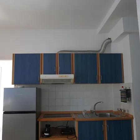 Sunny Apartments - Charilena 2ος Διαμέρισμα