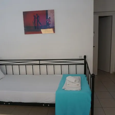 Апартаменты Sunny Apartments - Charilena 2ος *