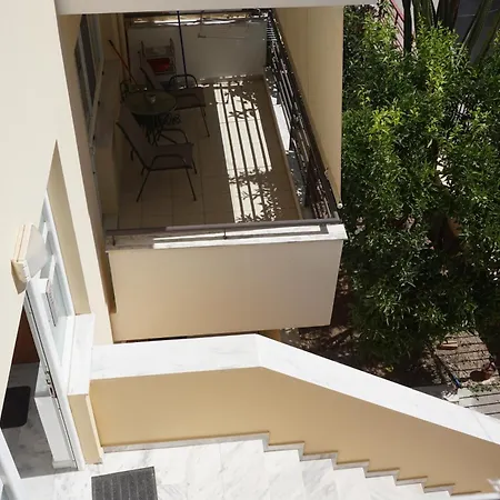 Sunny Apartments - Charilena 2ος Kalamata